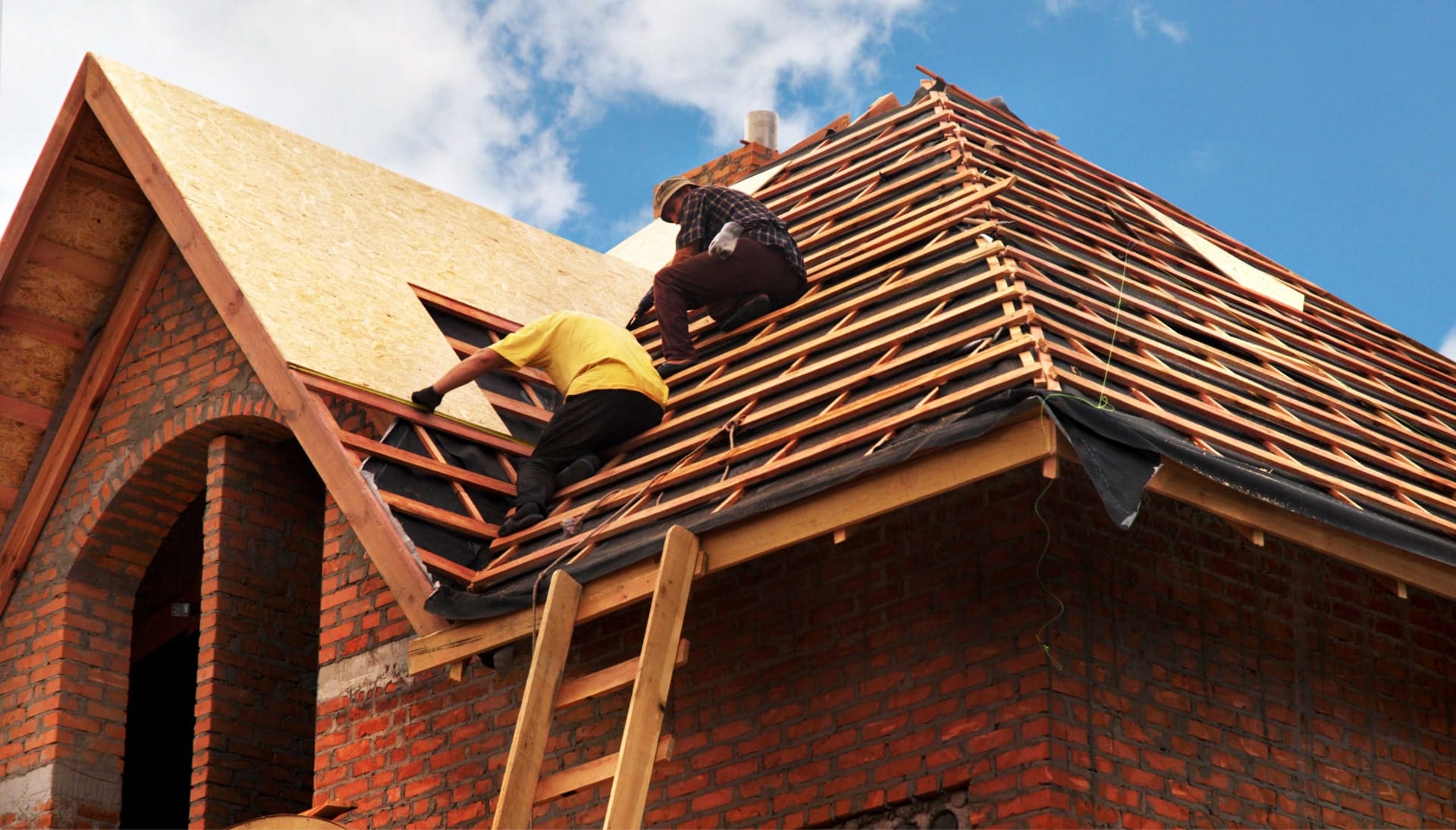 Professional roofing replacement services in Lafayette, LA that will minimize downtime for your property.